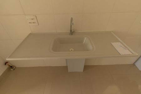 Apartamento para alugar com 39m², 2 quartos e 1 vagaCozinha e Área de Serviço