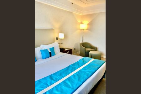 Foto 02 de apartamento à venda com 1 quarto, 40m² em Alphaville Industrial, Barueri