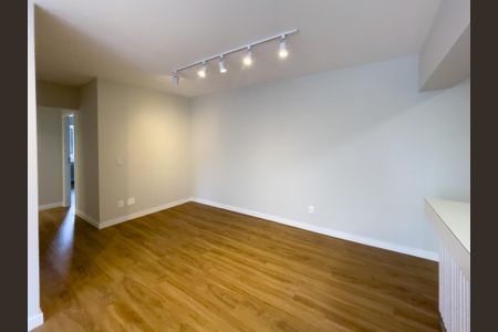 Foto 09 de apartamento à venda com 3 quartos, 87m² em Alphaville Industrial, Barueri