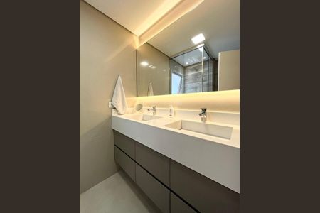 Apartamento à venda com 110m², 2 quartos e 4 vagasFoto 33