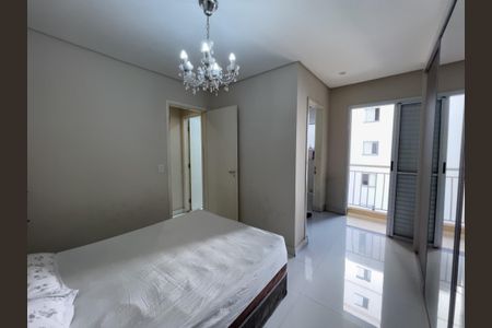 Foto 14 de apartamento à venda com 2 quartos, 72m² em Jardim Tupanci, Barueri