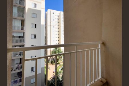 Foto 20 de apartamento à venda com 2 quartos, 72m² em Jardim Tupanci, Barueri