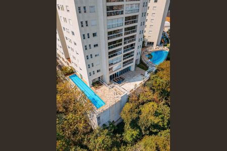 Apartamento à venda com 181m², 3 quartos e 4 vagasFoto 03