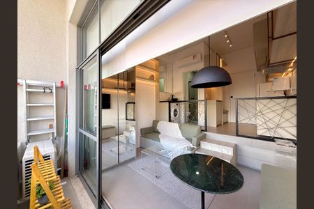 Studio para alugar com 22m², 0 quarto e sem vagaSacada