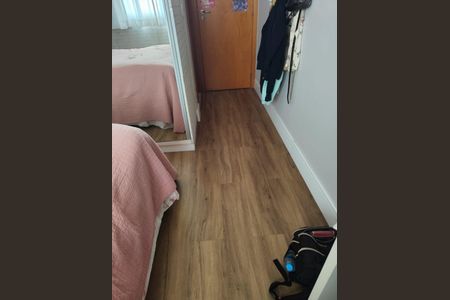 Apartamento à venda com 113m², 2 quartos e 3 vagasFoto 02