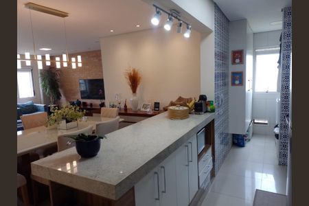 Foto 03 de apartamento à venda com 3 quartos, 87m² em Jardim Tupanci, Barueri
