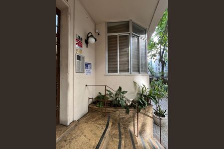 Apartamento para alugar com 170m², 3 quartos e 1 vaga Apartamento para alugar com 170m², 3 quartos e 1 vagaPlaca