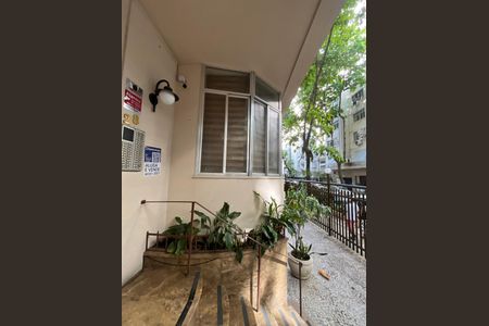 Apartamento para alugar com 170m², 3 quartos e 1 vaga Apartamento para alugar com 170m², 3 quartos e 1 vagaPlaca