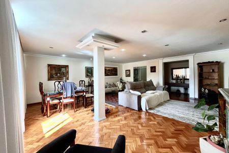 Apartamento para alugar com 170m², 3 quartos e 1 vaga Apartamento para alugar com 170m², 3 quartos e 1 vagaSala