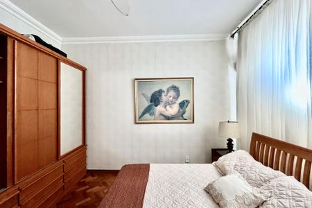 Apartamento para alugar com 170m², 3 quartos e 1 vaga Apartamento para alugar com 170m², 3 quartos e 1 vagaSuite