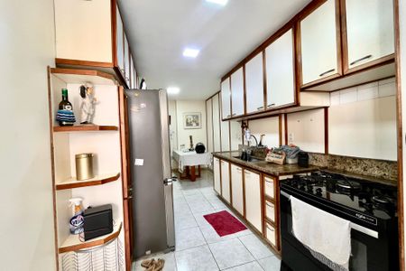 Apartamento para alugar com 170m², 3 quartos e 1 vaga Apartamento para alugar com 170m², 3 quartos e 1 vagaCozinha