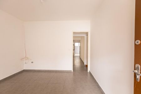 Sala de estar de casa para alugar com 3 quartos, 170m² em Vila Marari, São Paulo