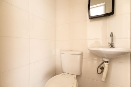 Casa à venda com 170m², 3 quartos e 3 vagasBanheiro da Suíte