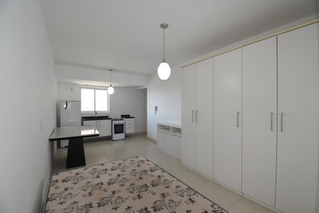 Studio de kitnet/studio para alugar com 1 quarto, 47m² em Centro, Curitiba