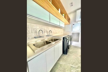 Casa de condomínio à venda com 541m², 4 quartos e 4 vagas Casa de condomínio à venda com 541m², 4 quartos e 4 vagasIMG_E1098