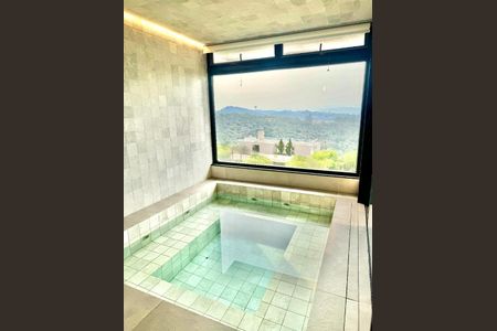 Casa de condomínio à venda com 541m², 4 quartos e 4 vagas Casa de condomínio à venda com 541m², 4 quartos e 4 vagasIMG_E1175