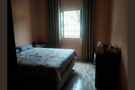 Casa à venda com 4 quartos, 300m² em Cidade Líder, São Paulo