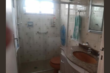 Casa à venda com 4 quartos, 300m² em Cidade Líder, São Paulo