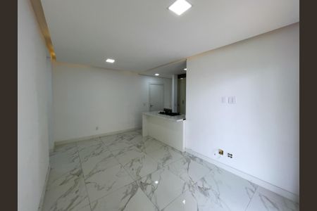 Foto 10 de apartamento à venda com 2 quartos, 72m² em Jardim Tupanci, Barueri