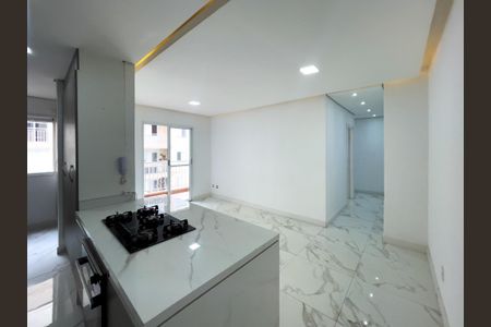 Foto 05 de apartamento à venda com 2 quartos, 72m² em Jardim Tupanci, Barueri