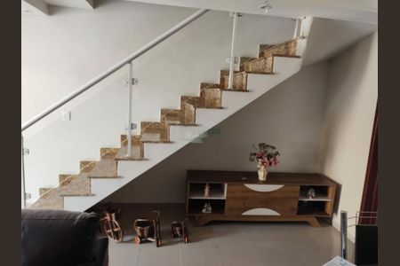 Casa à venda com 152m², 3 quartos e 3 vagas