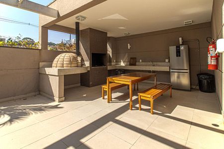 Apartamento à venda com 64m², 2 quartos e 1 vagaÁrea comum