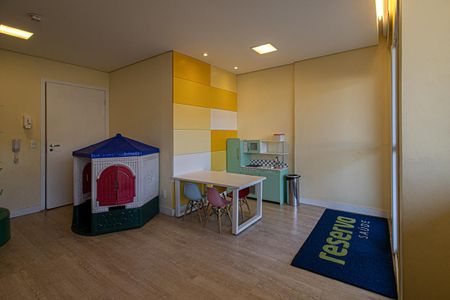 Apartamento à venda com 64m², 2 quartos e 1 vagaÁrea comum