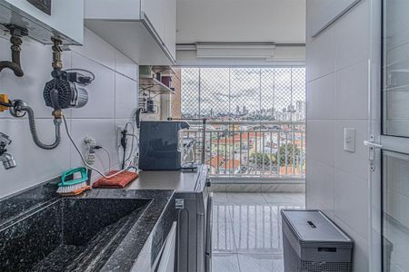 Apartamento à venda com 64m², 2 quartos e 1 vagaÁrea de Serviço