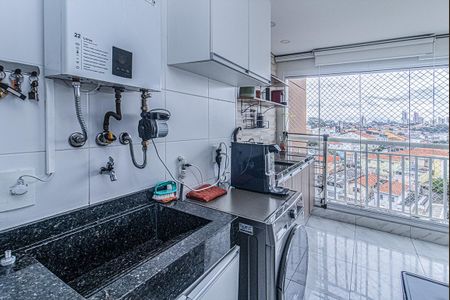 Apartamento à venda com 64m², 2 quartos e 1 vagaÁrea de Serviço
