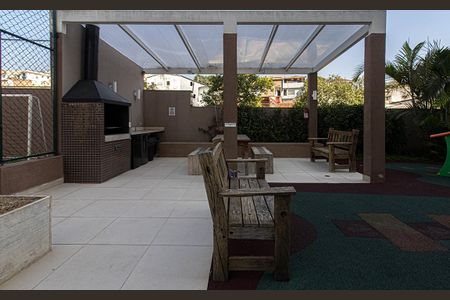 Apartamento à venda com 64m², 2 quartos e 1 vagaÁrea comum