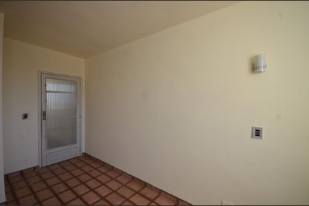 Sala de apartamento para alugar com 2 quartos, 58m² em Cascadura, Rio de Janeiro