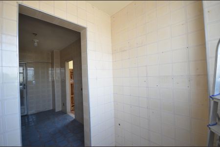 Apartamento para alugar com 58m², 2 quartos e 1 vagaÁrea de Serviço