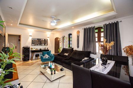 Casa à venda com 4 quartos, 280m² em Fonseca, Niterói