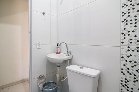 Casa para alugar com 191m², 4 quartos e 3 vagasedicula banheiro 