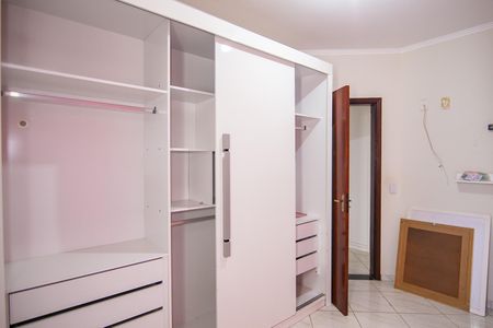 Casa para alugar com 191m², 4 quartos e 3 vagasQuarto 1