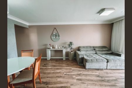 Foto 05 de apartamento à venda com 4 quartos, 105m² em Jardim Tupanci, Barueri