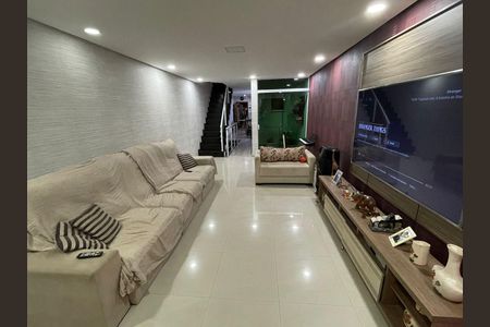 Casa à venda com 3 quartos, 250m² em Vila Dora, Santo André