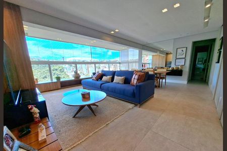 Apartamento à venda com 4 quartos, 120m² em Buritis, Belo Horizonte