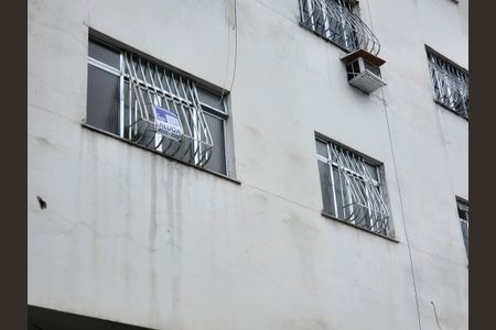 Apartamento para alugar com 90m², 2 quartos e 1 vagaFachada