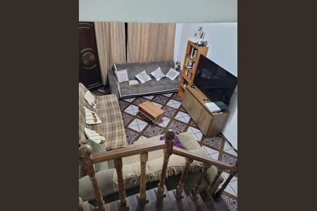 Casa à venda com 3 quartos, 208m² em Jardim Las Vegas, Santo André