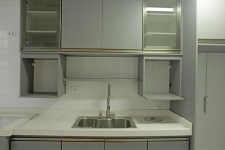 Casa para alugar com 180m², 3 quartos e 3 vagasCozinha e Área de Serviço