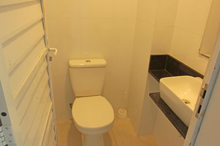 Casa para alugar com 180m², 3 quartos e 3 vagasBanheiro de serviço