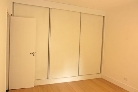 Casa para alugar com 180m², 3 quartos e 3 vagasSuíte