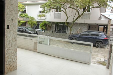 Casa para alugar com 180m², 3 quartos e 3 vagasQuintal