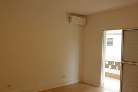 Casa para alugar com 180m², 3 quartos e 3 vagasSuíte