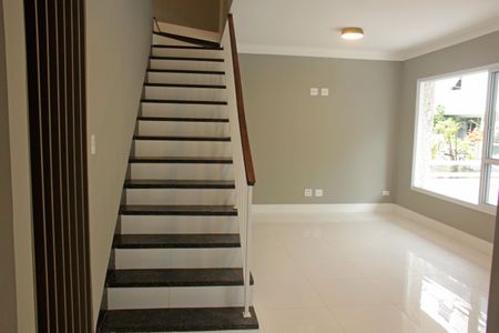 Sala de casa para alugar com 3 quartos, 180m² em Ponta da Praia, Santos