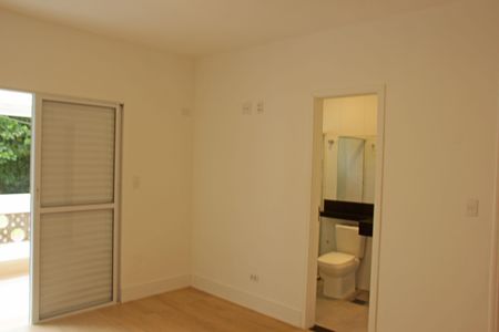 Casa para alugar com 180m², 3 quartos e 3 vagasSuíte