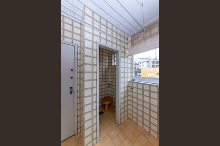 Apartamento à venda com 84m², 2 quartos e 1 vagaBanheiro de serviço