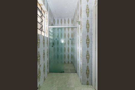 Apartamento à venda com 84m², 2 quartos e 1 vagaBanheiro Social