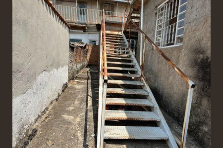 Casa à venda com 4 quartos, 200m² em Industrial, Contagem